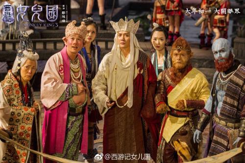 购买假艾维瑞特大学文凭毕业证